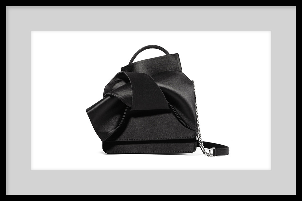 Một chiếc Black Bags đẹp